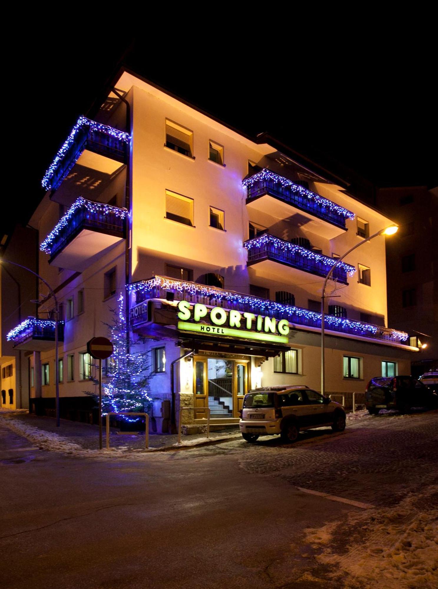 Hotel Sporting Roccaraso Buitenkant foto