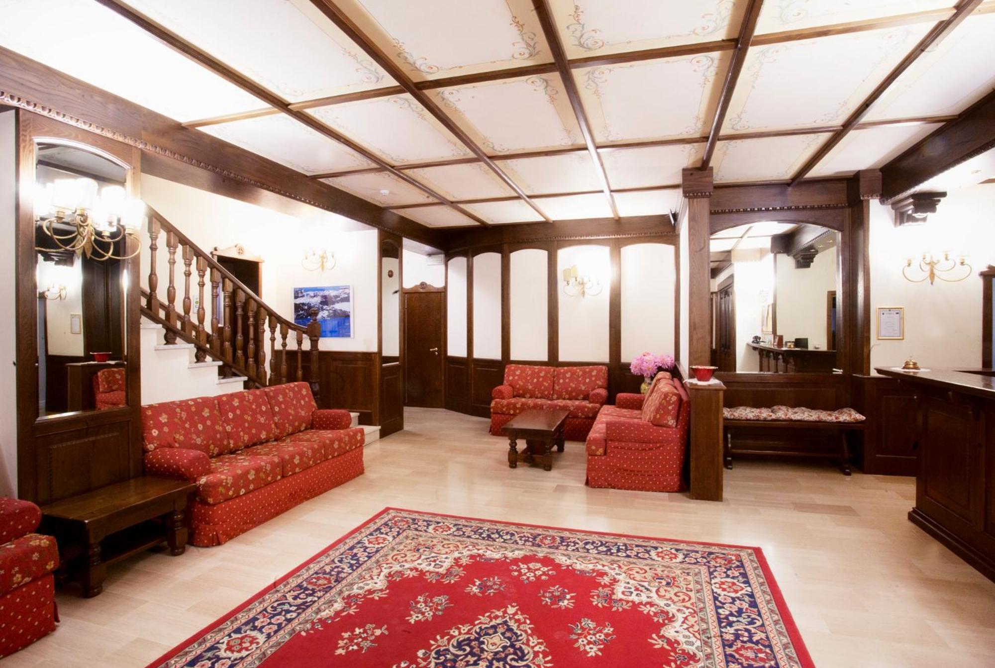 Hotel Sporting Roccaraso Buitenkant foto