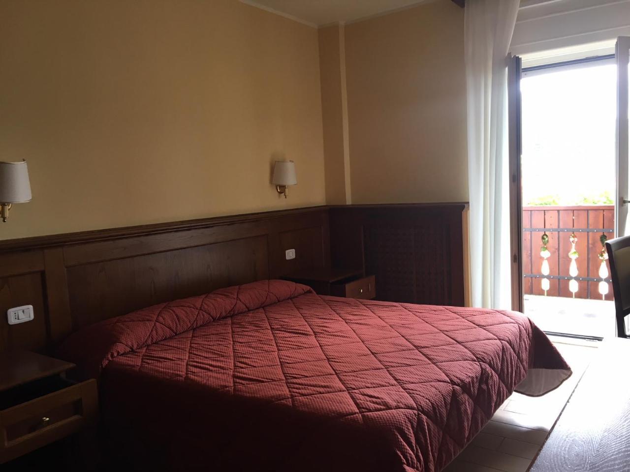 Hotel Sporting Roccaraso Buitenkant foto