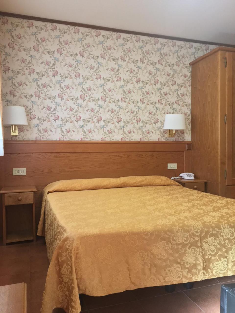 Hotel Sporting Roccaraso Buitenkant foto